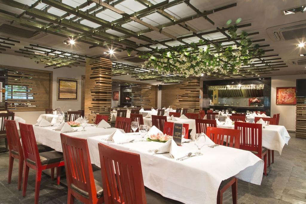 Royaute Luxury Suites And Hotel Gulberg לאהור מראה חיצוני תמונה