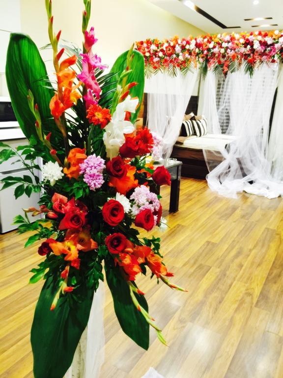 Royaute Luxury Suites And Hotel Gulberg לאהור מראה חיצוני תמונה